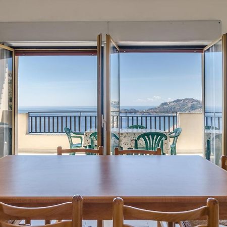Casa Vacanze Andreana Daire Letojanni Dış mekan fotoğraf