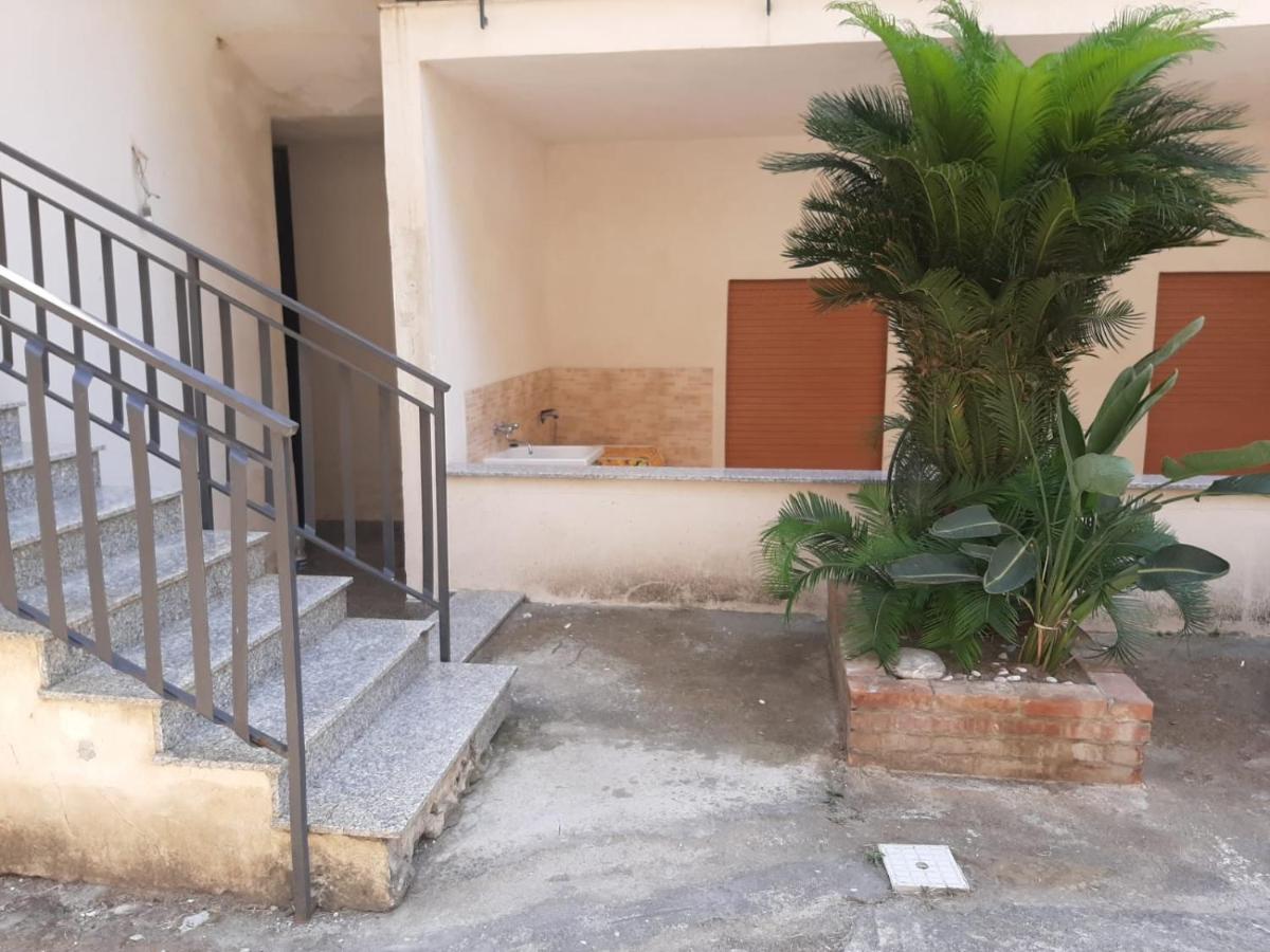 Casa Vacanze Andreana Daire Letojanni Dış mekan fotoğraf